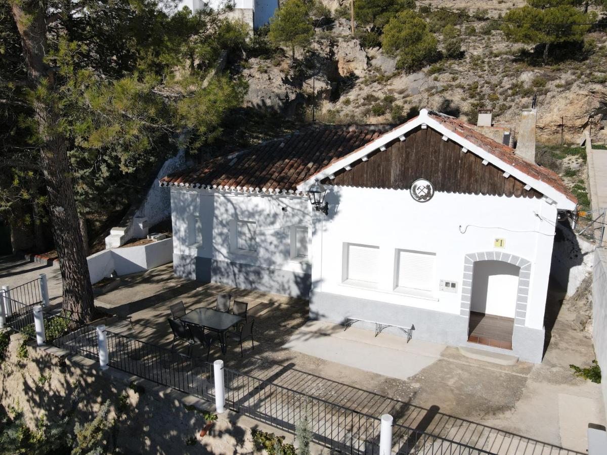 Casa Rural Casa Forestal Yeste Exteriér fotografie
